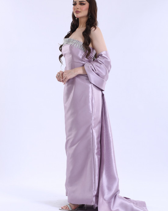 Skirt cut evening dress 